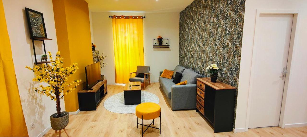 Appartements A Theme Клермон-Ферран Экстерьер фото